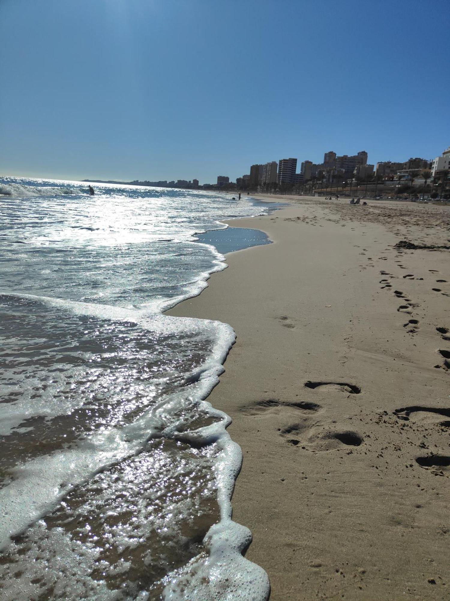 Seaside Beach-Lounge Alicante إل كامبيلو المظهر الخارجي الصورة